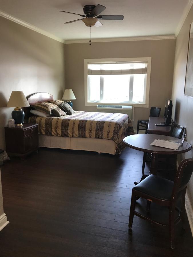Beachcomber Inn Conesus Eksteriør billede