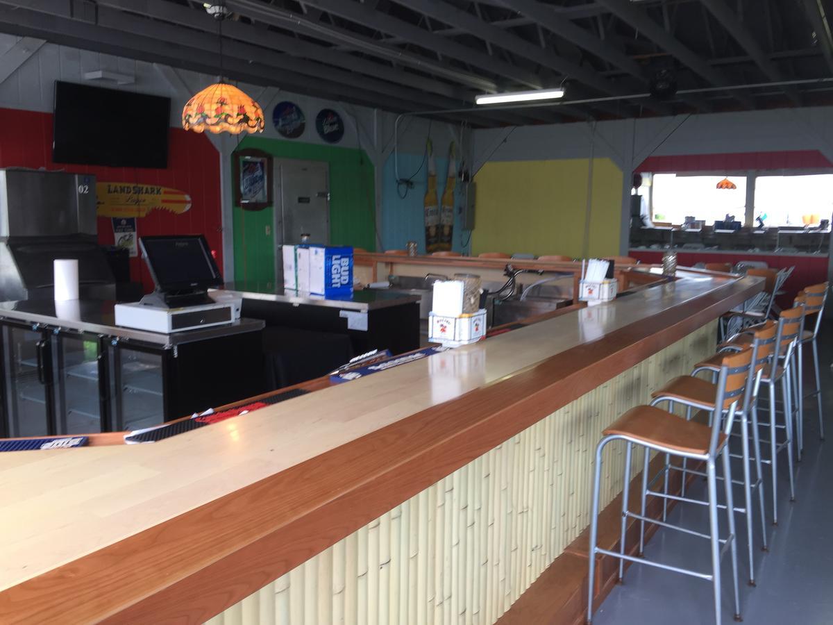 Beachcomber Inn Conesus Eksteriør billede